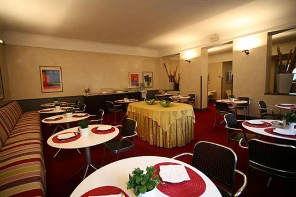 Club Hotel Milano Ngoại thất bức ảnh