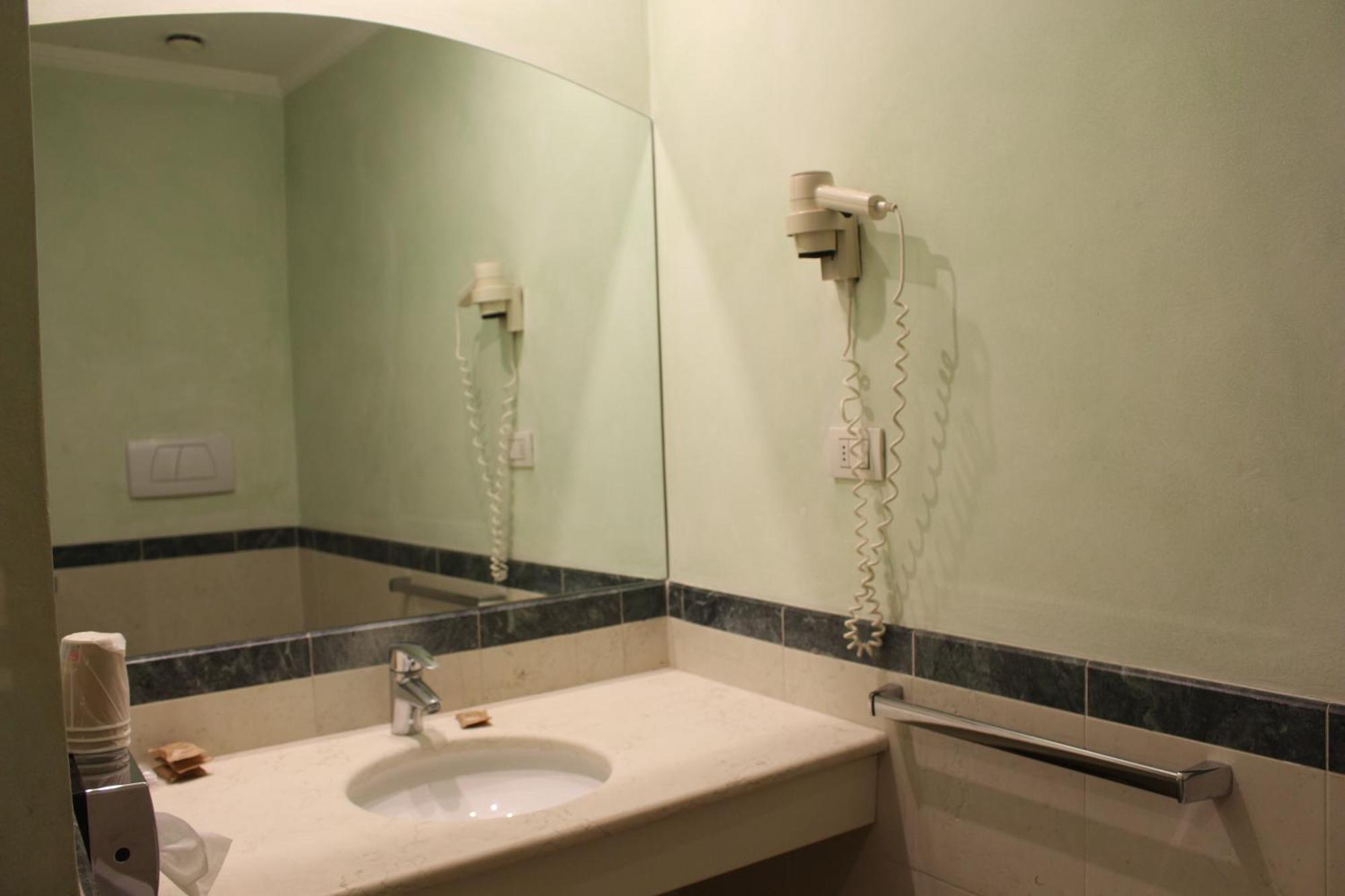 Club Hotel Milano Ngoại thất bức ảnh